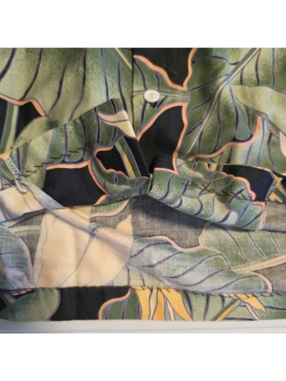 Genuine Hawaiian‎ Shirt Rayon Button Up Made In Hawaii USA Tropical Mens Medium
